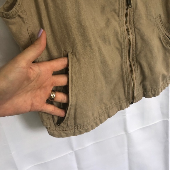 Maurices Khaki Zip Up Cargo Vest with Pockets - Size L - Picture 3 of 6